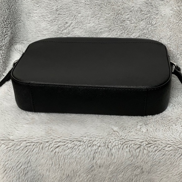 Michael Kors Black Cross Body Bag Jet Set Item , NWT - Picture 6 of 8